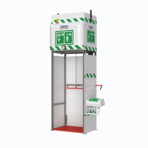 Tankdouche met verwarmd water 