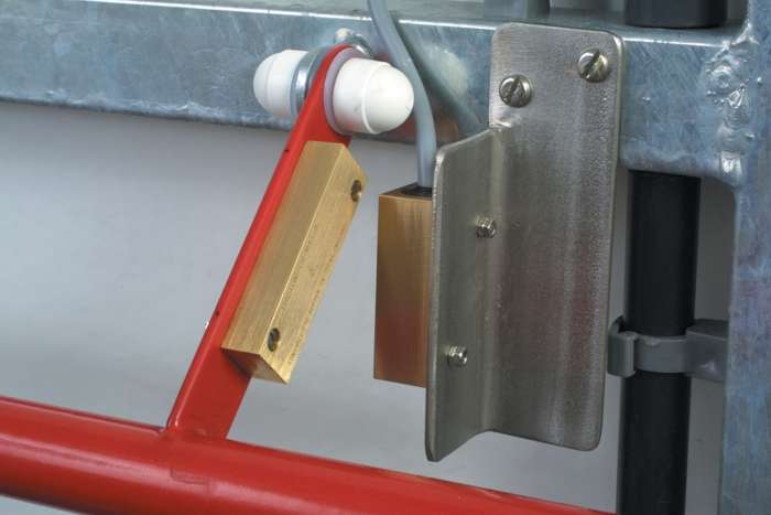 magnetically operated proximity switch