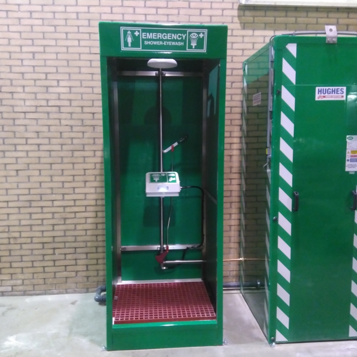 Nood- en oogdouches voor de energiesector - Energiecentrale Rotterdam